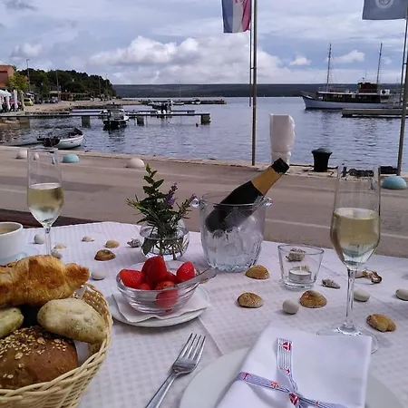 Televrin Hotel Nerezine